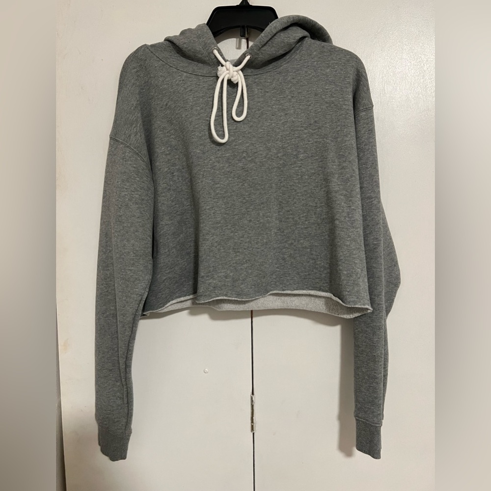 cropped hoodie